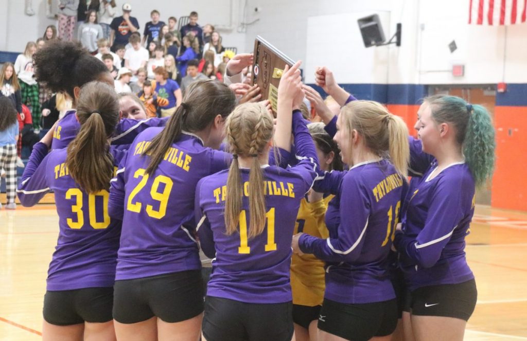 Taylorville secures 8th Grade Regional Championship The BreezeCourier